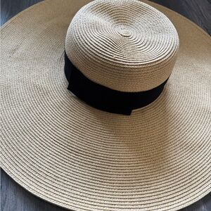 Elegant Tan Wide-Brim Hat with Black Band